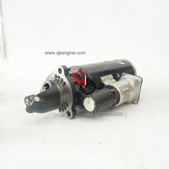 4067906 3093137 Оригинальная смазочная грунтовка двигателя SAA12V140E-2 QST30 Cummins