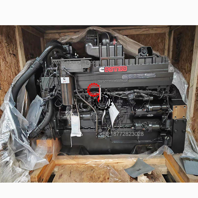 Cummins QST30 Строительный дизельный двигатель на продажу
