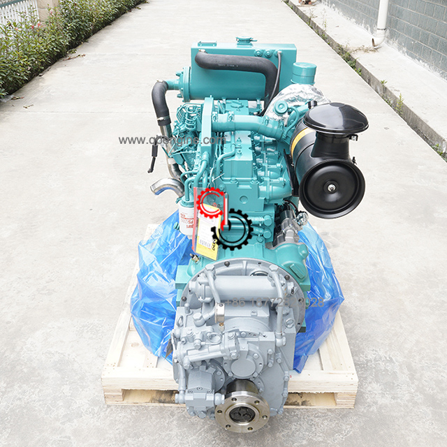 Судовой двигатель 6CTA8.3-M220 Cummins мощностью 220 л.с. с коробкой передач