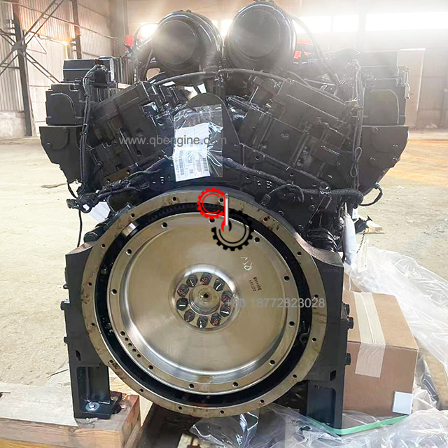 Cummins QST30 Строительный дизельный двигатель на продажу