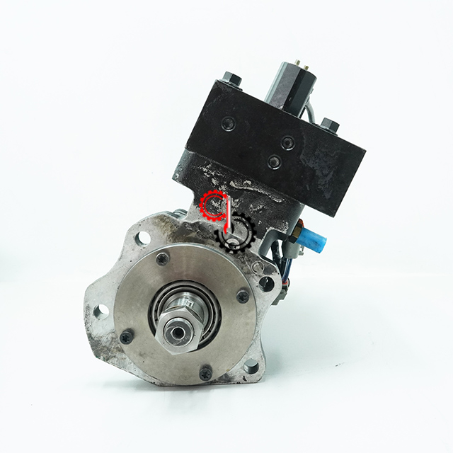 Детали двигателей ISC QSC Machinery Оригинальный топливный насос Cummins 4076443 4076442