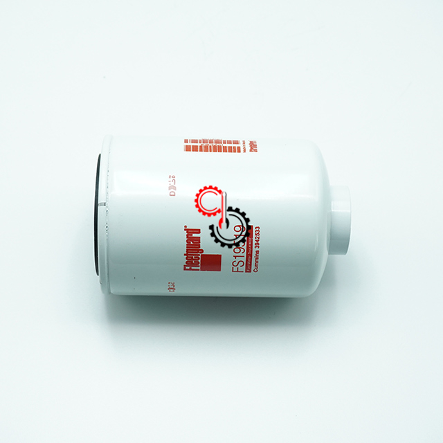 FS19519 Дизельный грузовик Cummins Детали двигателя Сепаратор топливной воды FS19519