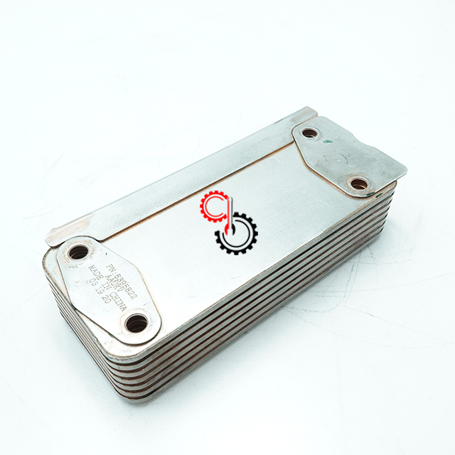 Совершенно новые запасные части двигателя Cummins Core Cooler 5395822 Cummins ISF QSF 5395822