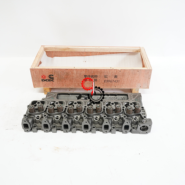 Совершенно новые детали двигателя Cummins 6BT CYL 6B LO Swirl Ind Head 3966454 3967458 3967431