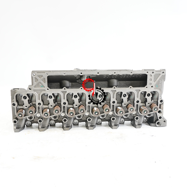 Совершенно новые детали двигателя Cummins 6BT CYL 6B LO Swirl Ind Head 3966454 3967458 3967431
