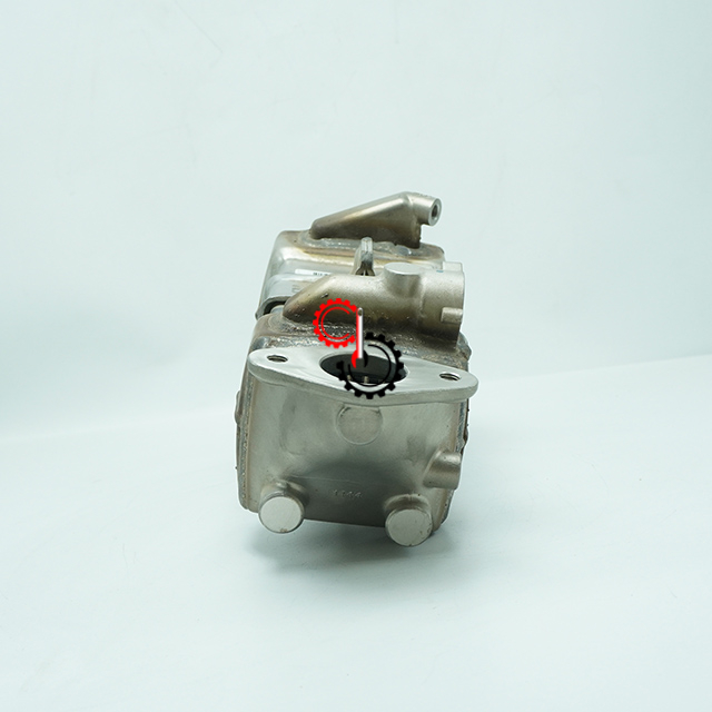 ISF QSF Cummins Детали дизельного двигателя EXH GAS RCN Охладитель 5304265