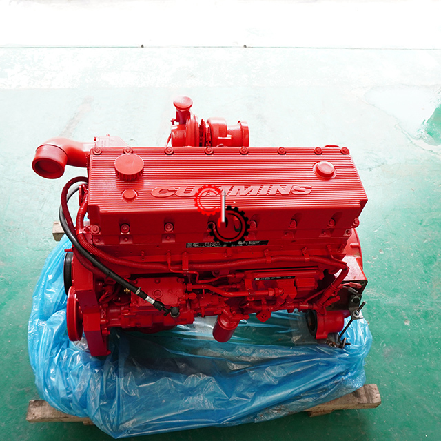 Дизельный двигатель ISM11E5 420 в сборе