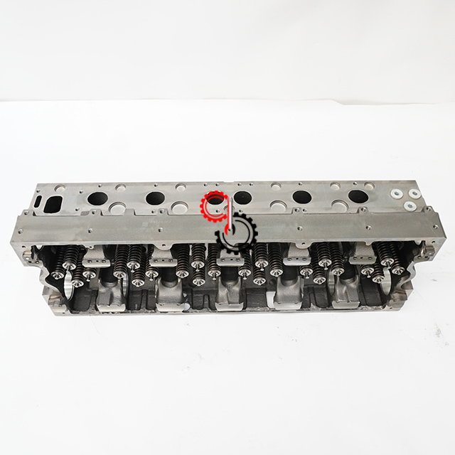 Совершенно новые детали двигателя Cummins Головка блока цилиндров ISX QSX 4393480 3104451 3104450 4386011 5413784 5658287