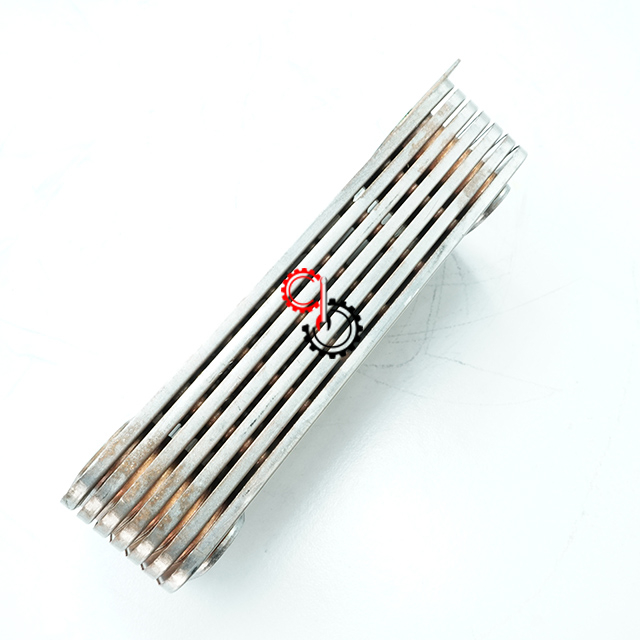 Совершенно новые запасные части двигателя Cummins Core Cooler 5395822 Cummins ISF QSF 5395822