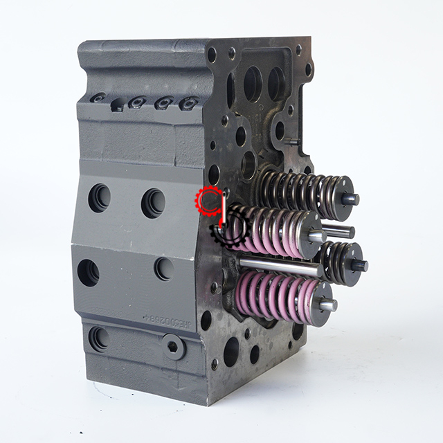 Детали двигателя строительной техники Оригинальные Cummins 5372430 Головка блока цилиндров Cummins QSK78 5372430 3649047 3642930 3649048 5372431