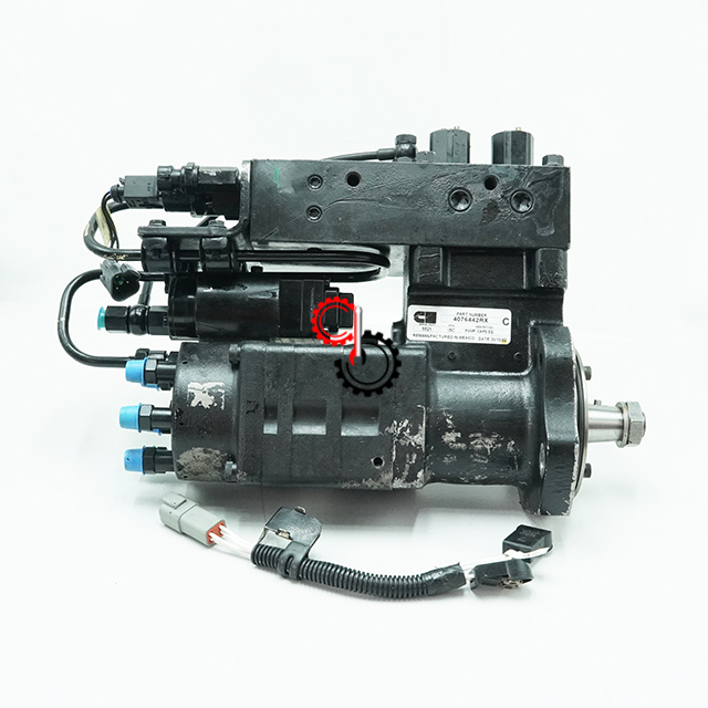 Детали двигателей ISC QSC Machinery Оригинальный топливный насос Cummins 4076443 4076442