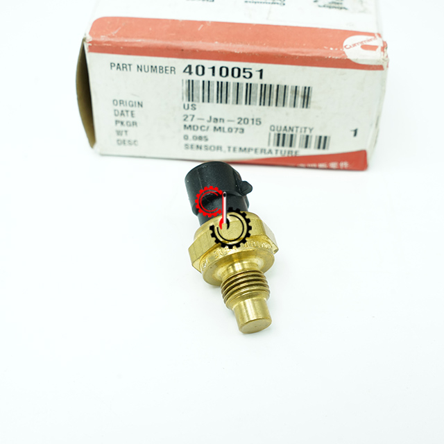 Детали строительной техники Оригинальный датчик температуры Cummins ISC QSC 4010051 Датчик температуры воды